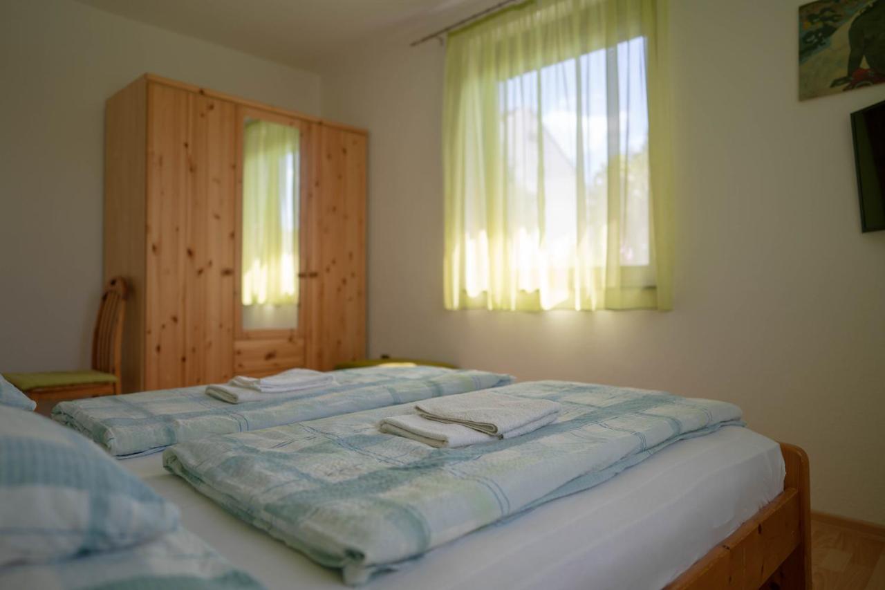 Marietta Apartman Heviz Exterior photo
